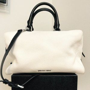 Michael Kors Kirby Satchel AV1602